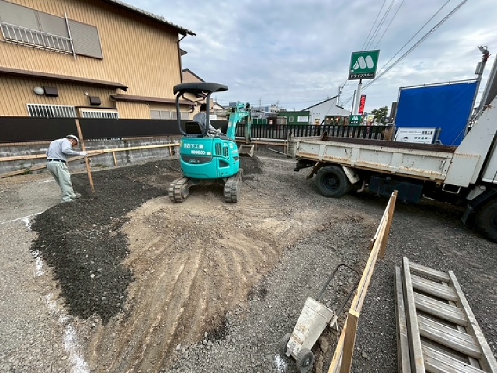 焼津市三ケ名サロン着工掘方