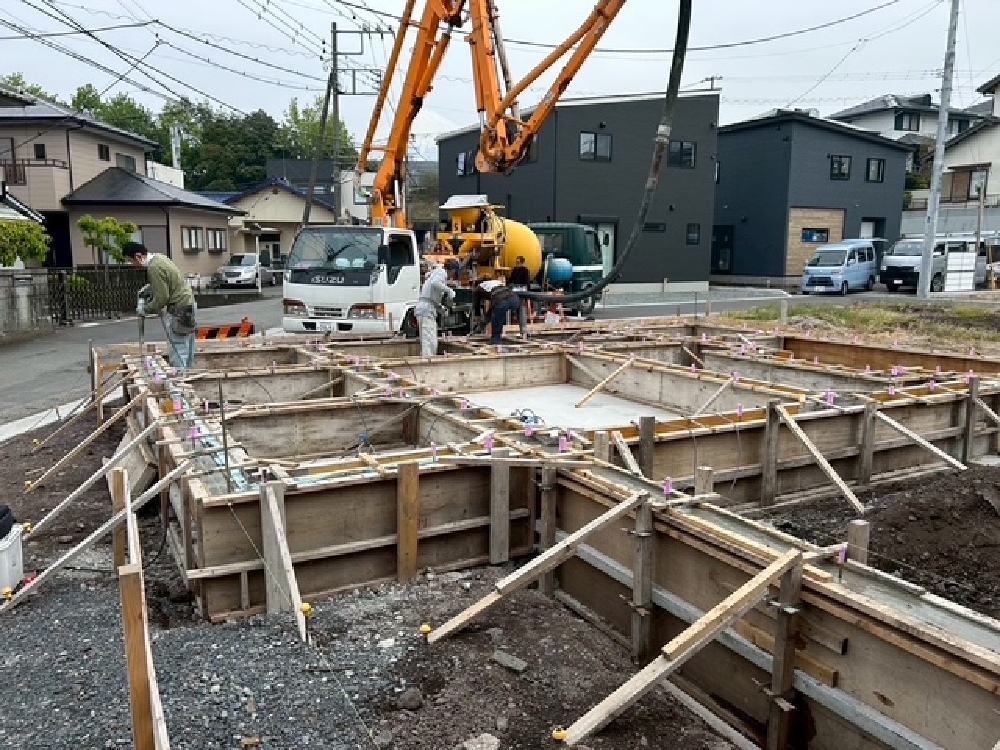 富士市今泉M様邸コンクリート打設