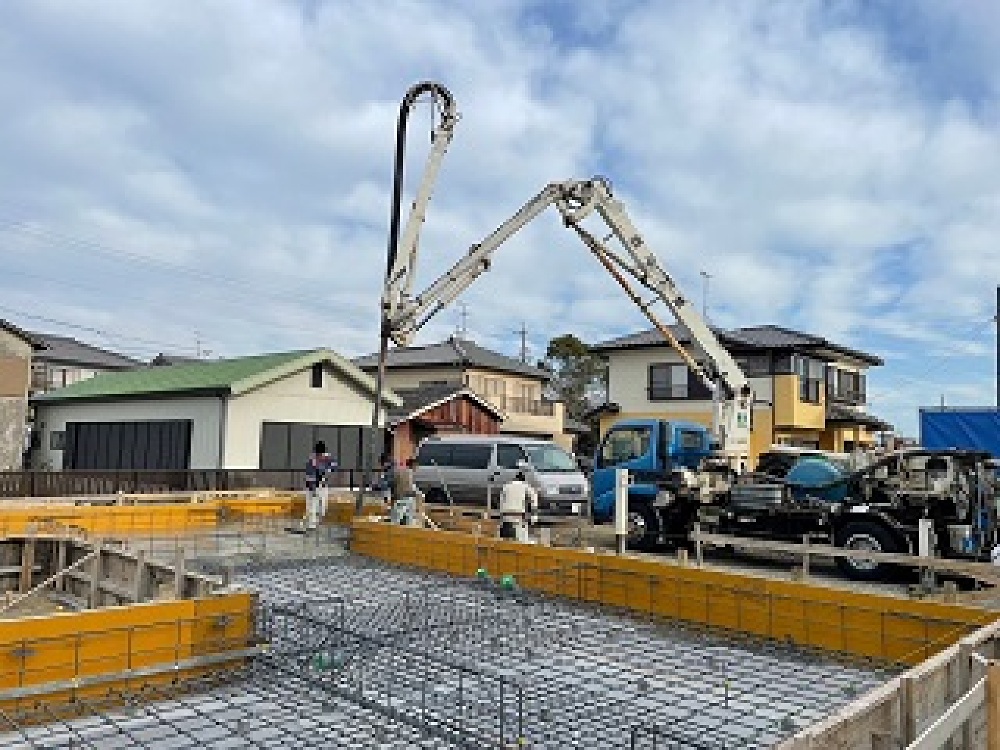 静波K様邸スラブコンクリート打設