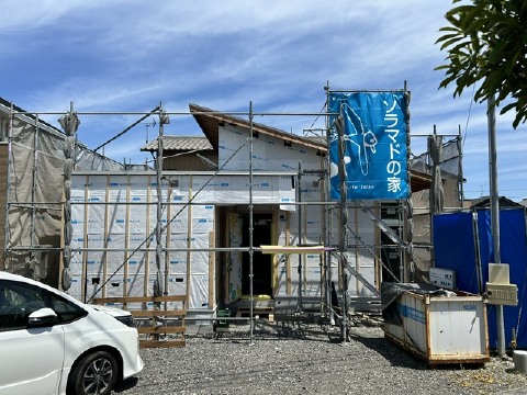 焼津市三ケ名サロン上棟後