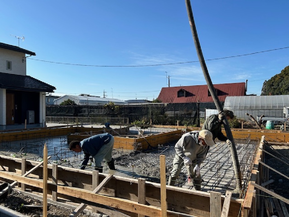 掛川市Y様邸スラブコクリート打設2