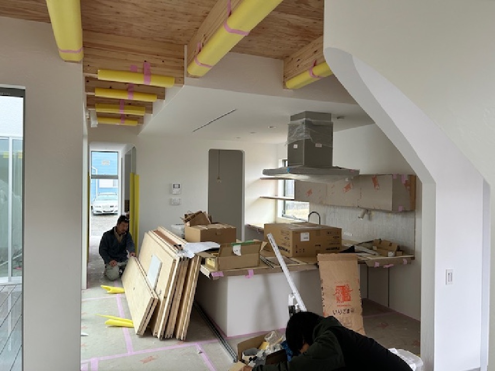 焼津市大村のソラマド建具吊り込み